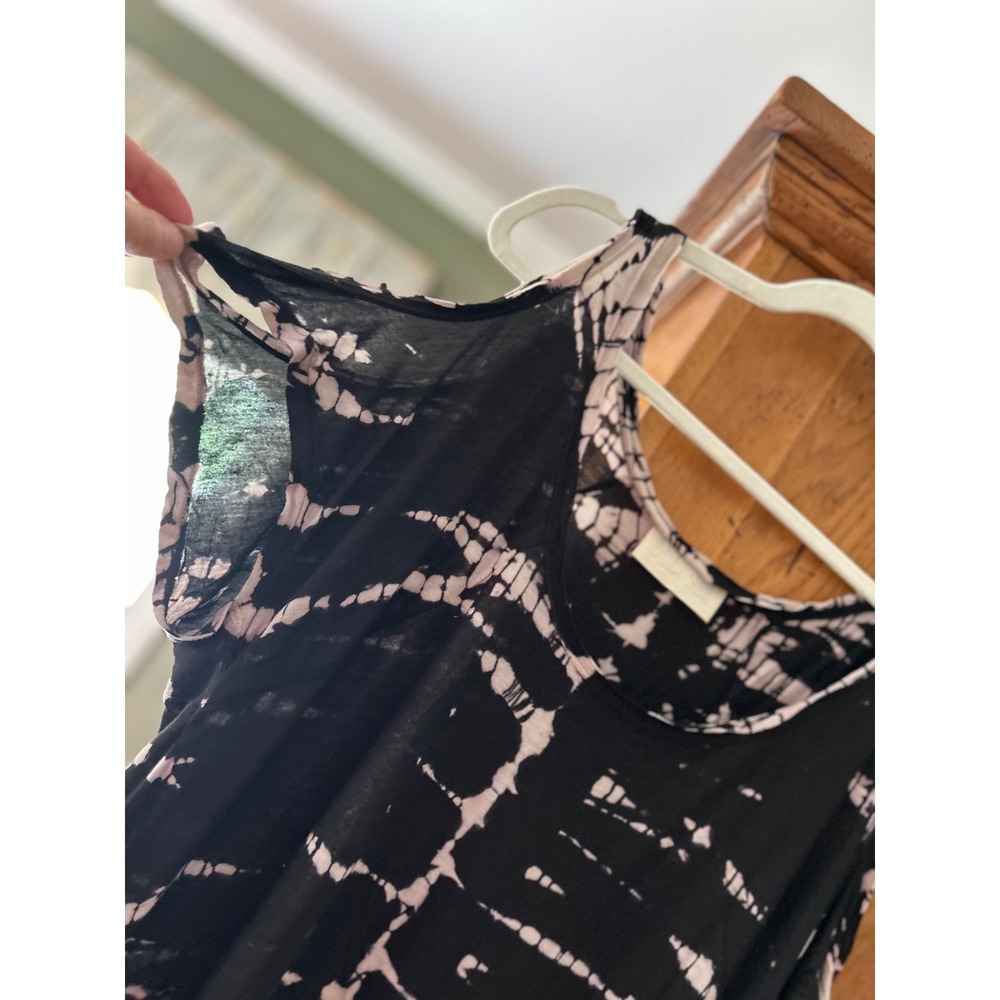 EUC Anthropologie Love Sam Black & Beige Tie Dye cold shoulder top Tunic L